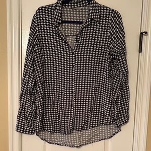 Women's Black and White Houndstooth Top